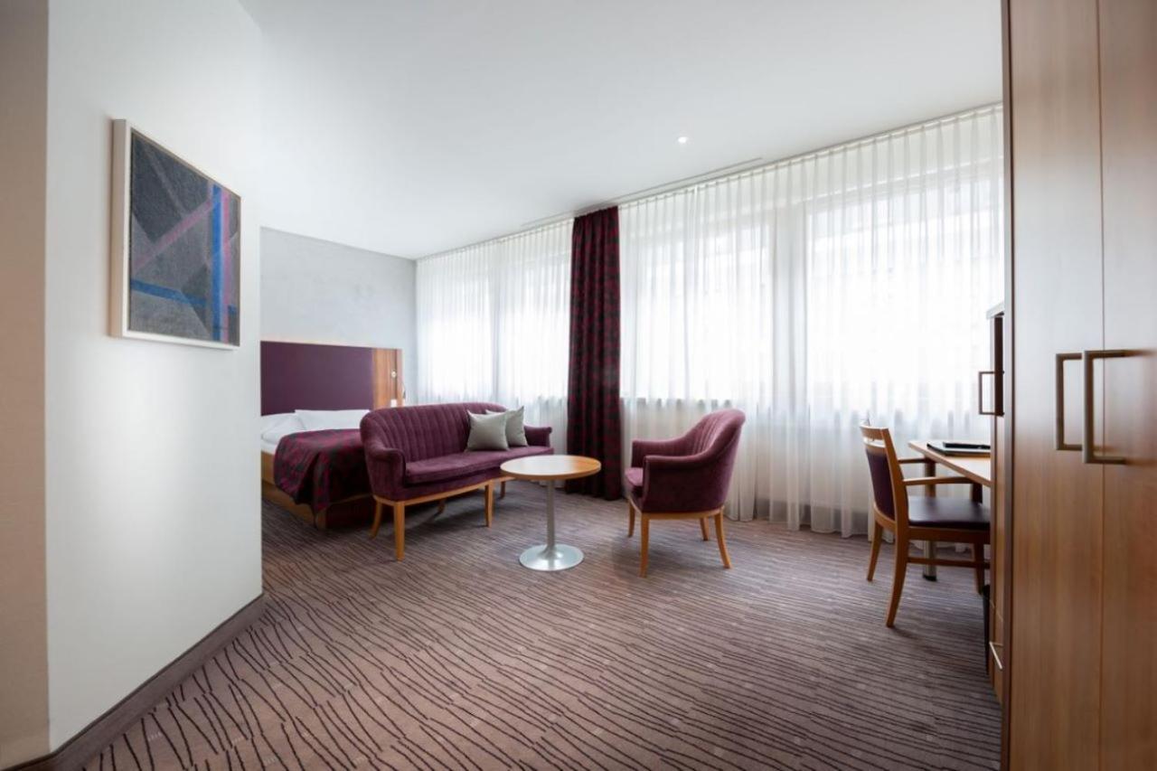 Kronenhotel Stuttgart Extérieur photo